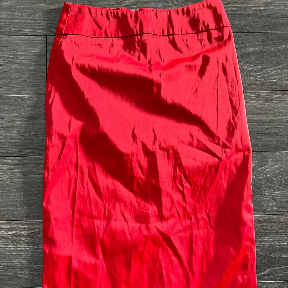 Red skirt